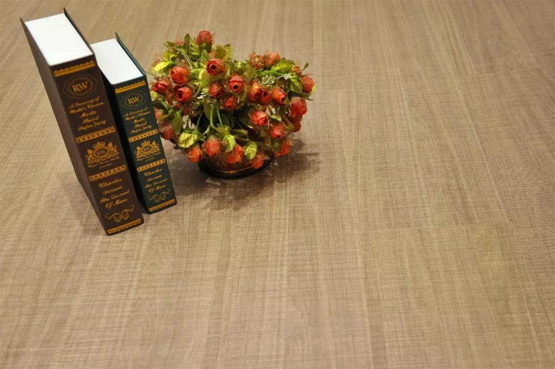 鵬鴻強(qiáng)化地板伊麗莎白系列-5807 鵬鴻強(qiáng)化地板伊麗莎白系列-5807