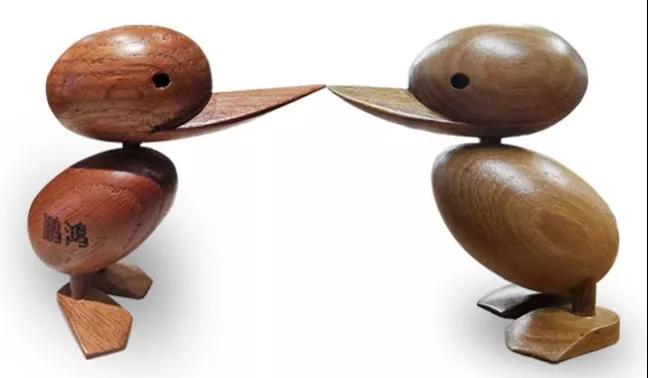 鵬鴻手工實(shí)木吉祥鴨