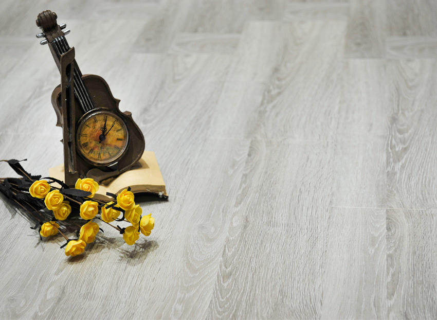 鵬鴻強(qiáng)化復(fù)合地板2811 鵬鴻強(qiáng)化復(fù)合地板2811